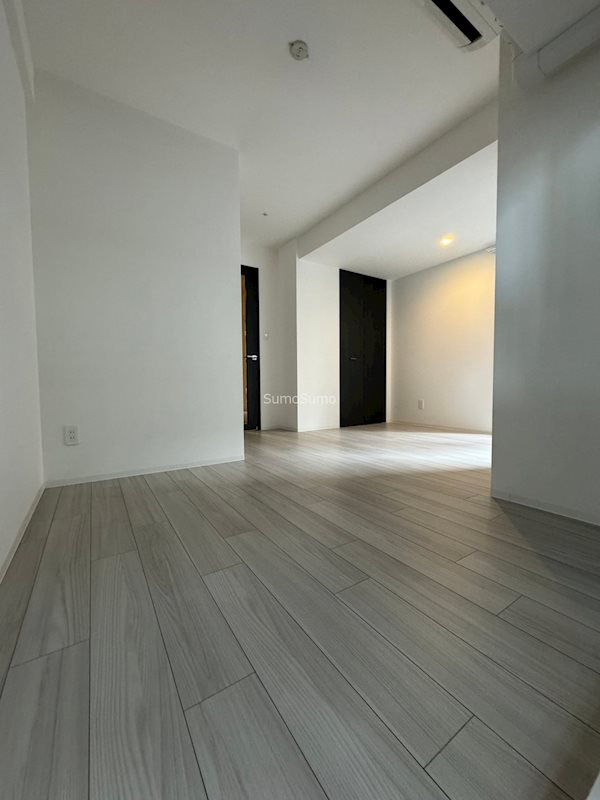 S-RESIDENCE西長堀の居間・リビング