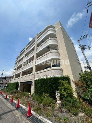 ブルーミンメドー本山
