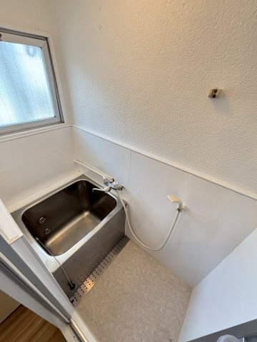 笠屋荘◆広告全可◆リフォーム済◆高齢生保相談◆２人入居可◆ネット無料◆の浴室