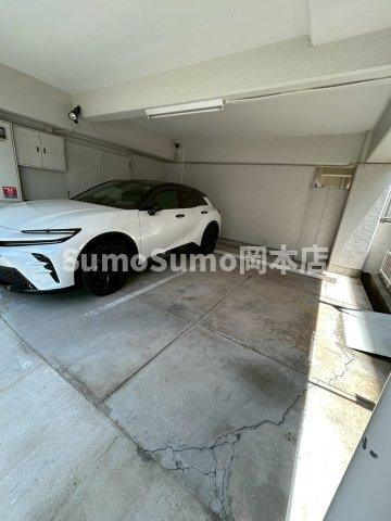 神戸市東灘区深江北町４丁目の賃貸マンションの駐車場|駐車場があるので、車を買う予定の方も安心です