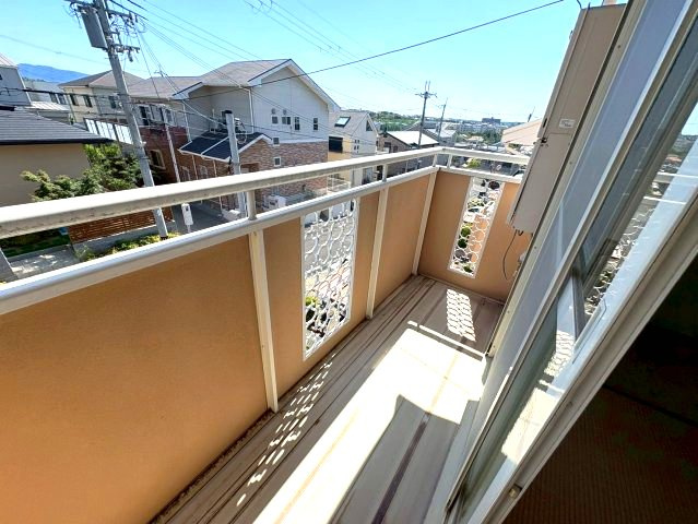 グリーンヒル小金台D棟のバルコニー