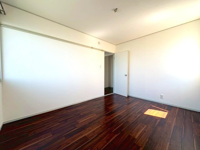 グリーンヒル小金台D棟の洋室