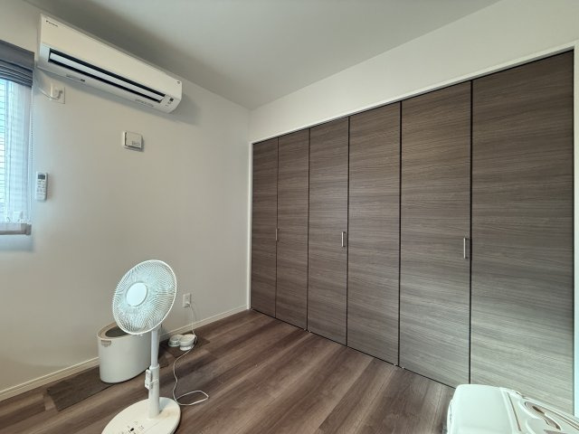 常滑市多屋町1丁目の収納|大型クローゼット（洋室8.2帖）で収納に困りません♪