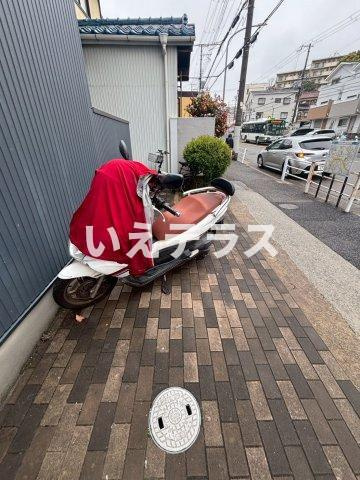 Ange神戸の駐車場