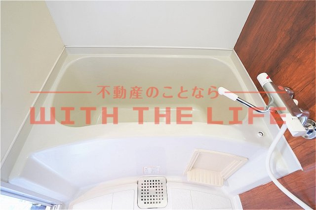 竹野屋ビル【キャシュバック対象物件】の浴室|日々の疲れを癒すお風呂付です
