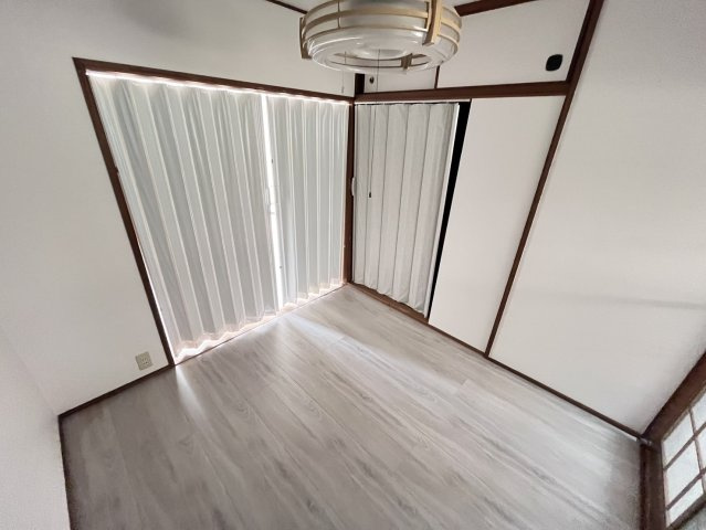 今井荘の洋室