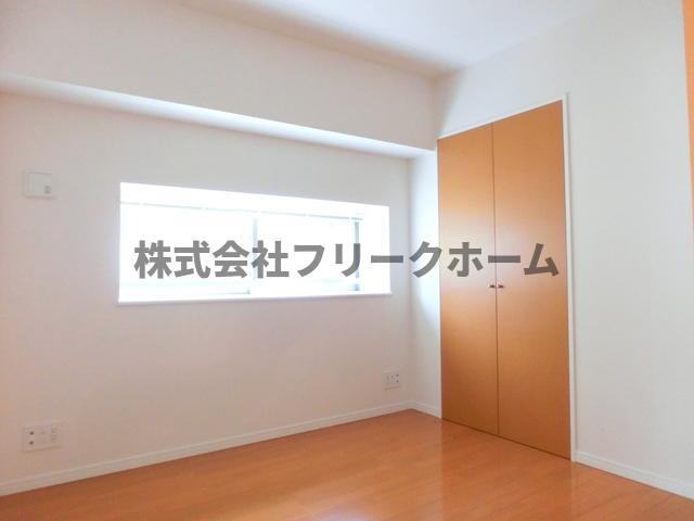 三鷹市下連雀８丁目の賃貸マンションの寝室