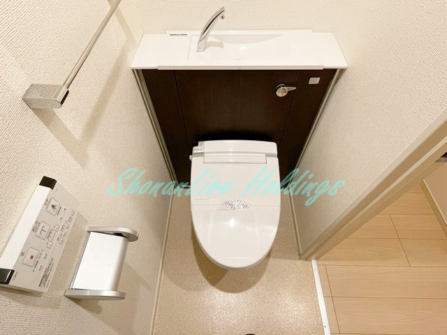 藤沢市並木台１丁目の賃貸マンションのトイレ|清潔感のあるトイレです