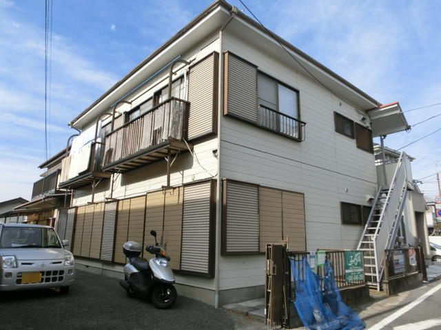 ハイツ上大岡の外観
