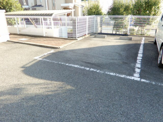 コートヤードⅤの駐車場