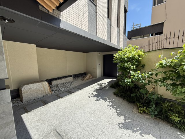 パークホームズ四条河原町のエントランス
