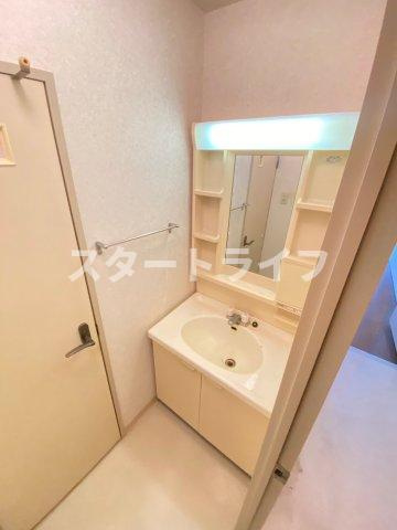 大阪市淀川区西中島６丁目の賃貸マンションの洗面所