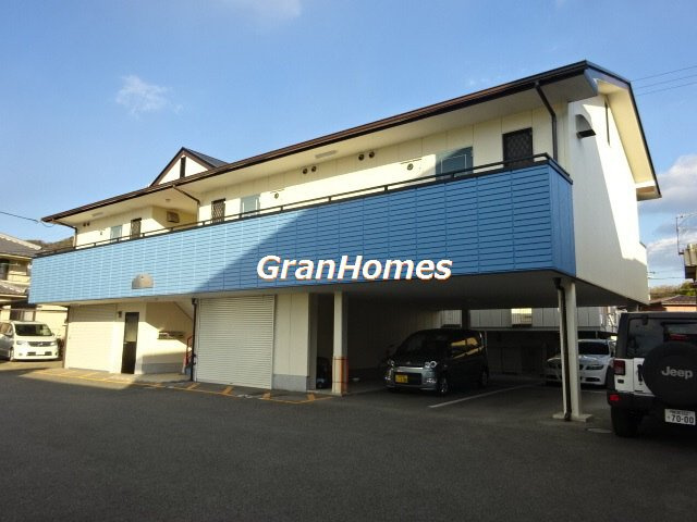 シュロス　ファミーリェ