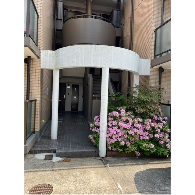 ハイム北夙川Ⅱのエントランス