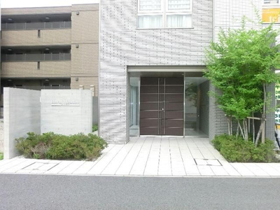 【エントランス】 | ロイヤルメドゥ北戸田