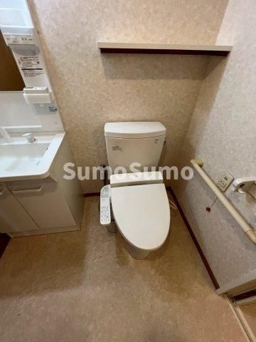 エスペランサ藤井Ⅱのトイレ|コンパクトで使いやすいトイレです