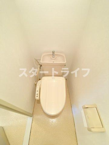 大阪市淀川区木川西４丁目の賃貸マンションのトイレ