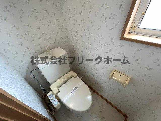 武蔵野市西久保３丁目のアパートのトイレ
