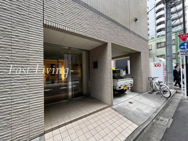 千代田区神田和泉町の賃貸マンションの外観