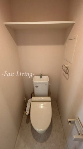 瑞穂フラッツの玄関