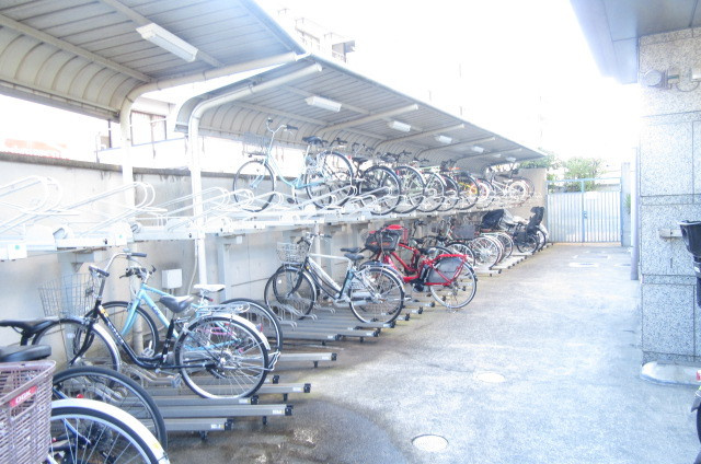 ＬＡＮＡＩ　Ｔ　ＧＡＲＤＥＮのその他共用部分|敷地内専用駐輪場有ります。