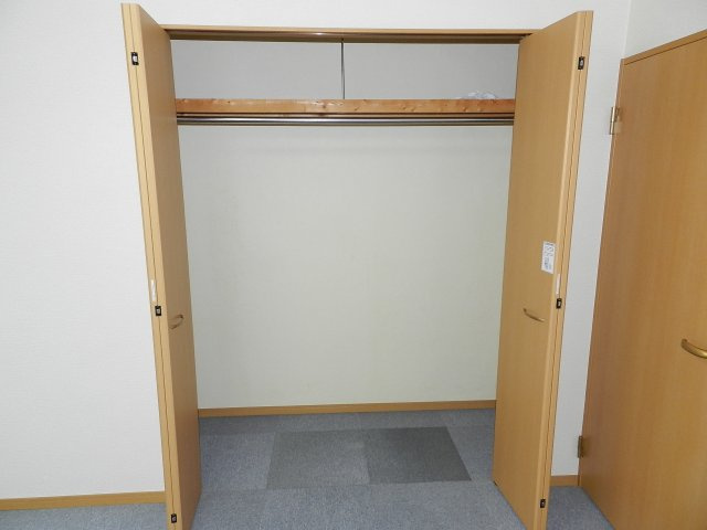 アリビオ若山の収納