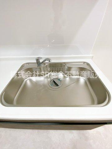 花園西町1丁目中古戸建のキッチン|シンクピカピカです☆
