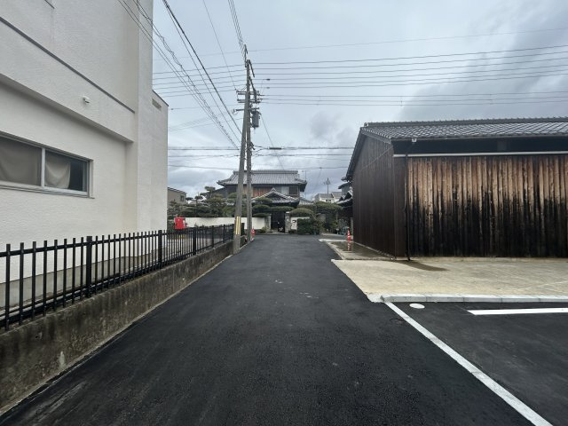リコルド住吉の駐車場