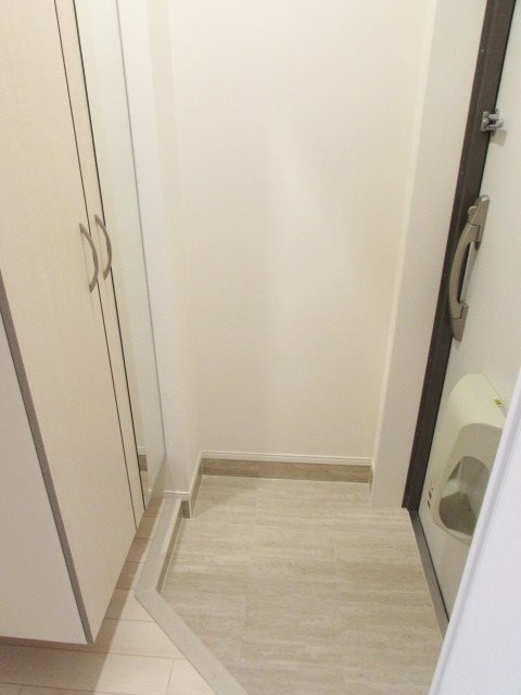 フォレスト宝塚Ⅰの玄関|落ち着いた玄関です