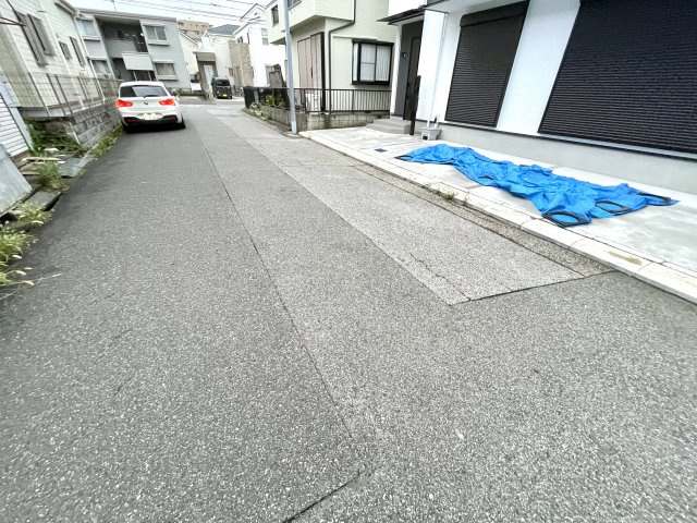 船橋市習志野台５丁目５３４Ⅱ①の前面道路含む現地写真