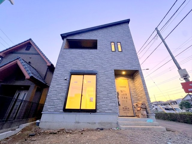 あきる野市野辺全１棟　新築戸建　の外観