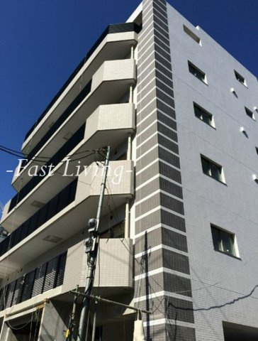 新宿区新小川町の賃貸マンションの外観