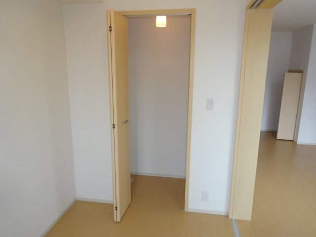 ラサクセション宝塚の収納