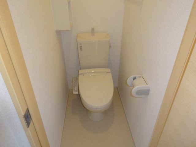ラサクセション宝塚のトイレ