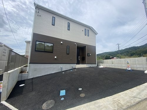 【仲介手数料０円】秦野市北矢名第15　新築一戸建て　全2棟の外観|1号棟　秦野市北矢名第15　新築一戸建て　全2棟