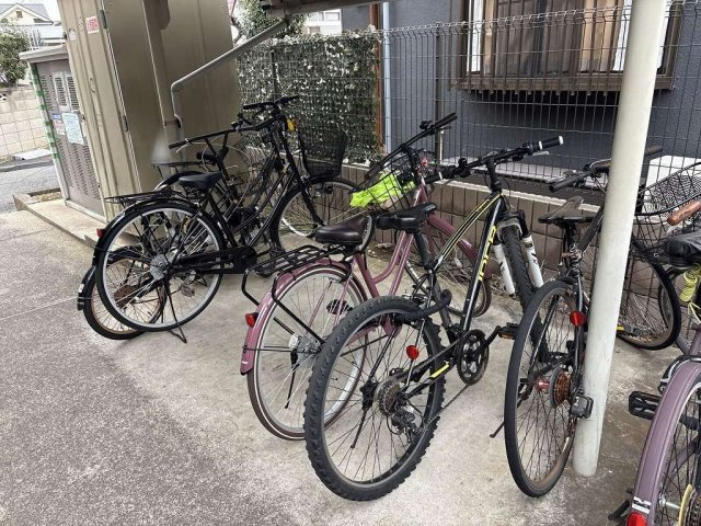 レオパレスイーリスのその他