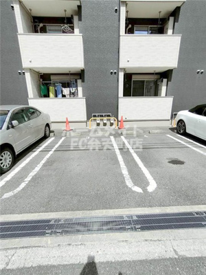 【駐車場】 | イヴニング ビレッジ