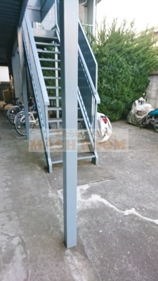 地蔵坂コーポのエントランス