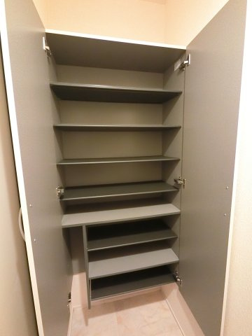 シャトーヒルズの収納