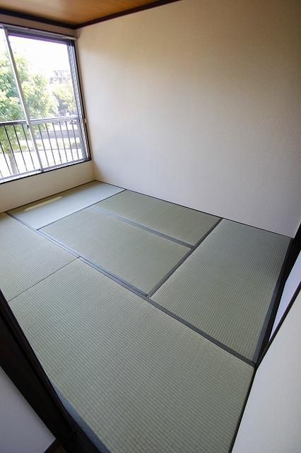 ハイツ二ツ橋の内装