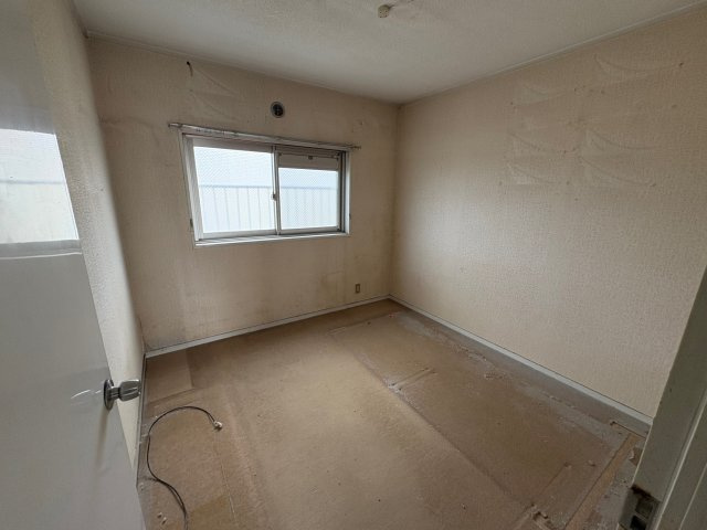 鈴蘭台ハウスの洋室