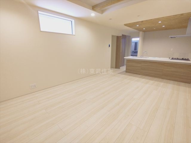 【居間・リビング】の画像