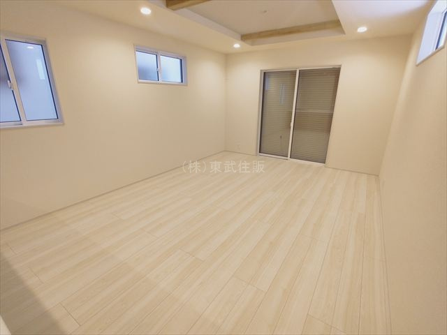 【居間・リビング】の画像