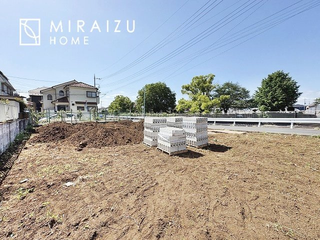 【外観】 | プライバシー性と開放感を高める住環境。陽当たりの良い開かれたロケーションを活かし、心地よい暮らしをプランニング