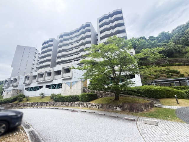 広島市安佐南区大塚西６丁目の中古マンション