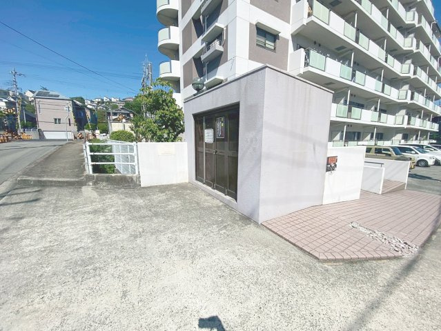 リジェール宝塚のロビー