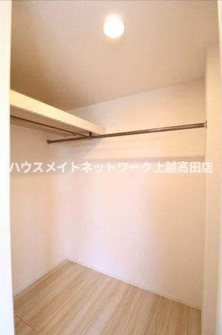 レーベンの収納|ウォークインクローゼット