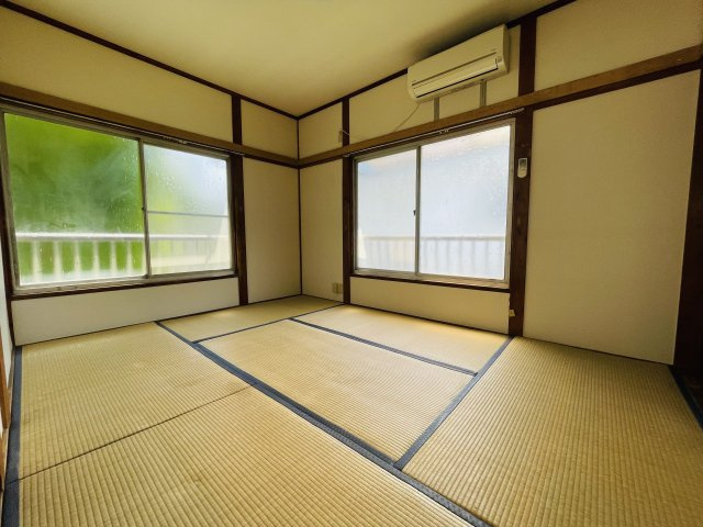 秀栄荘(駒込６丁目)の居間・リビング