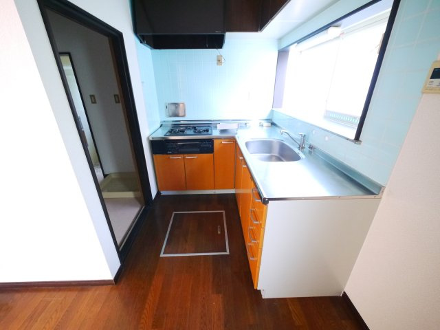 山武郡九十九里町片貝　中古戸建のキッチン|九十九里片貝海岸まで車約5分 軽自動車は2台可能 内装リフォーム履歴あり 2階にもトイレ