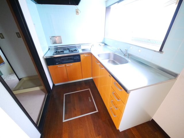 山武郡九十九里町片貝　中古戸建のキッチン|九十九里片貝海岸まで車約5分 軽自動車は2台可能 内装リフォーム履歴あり 2階にもトイレ
